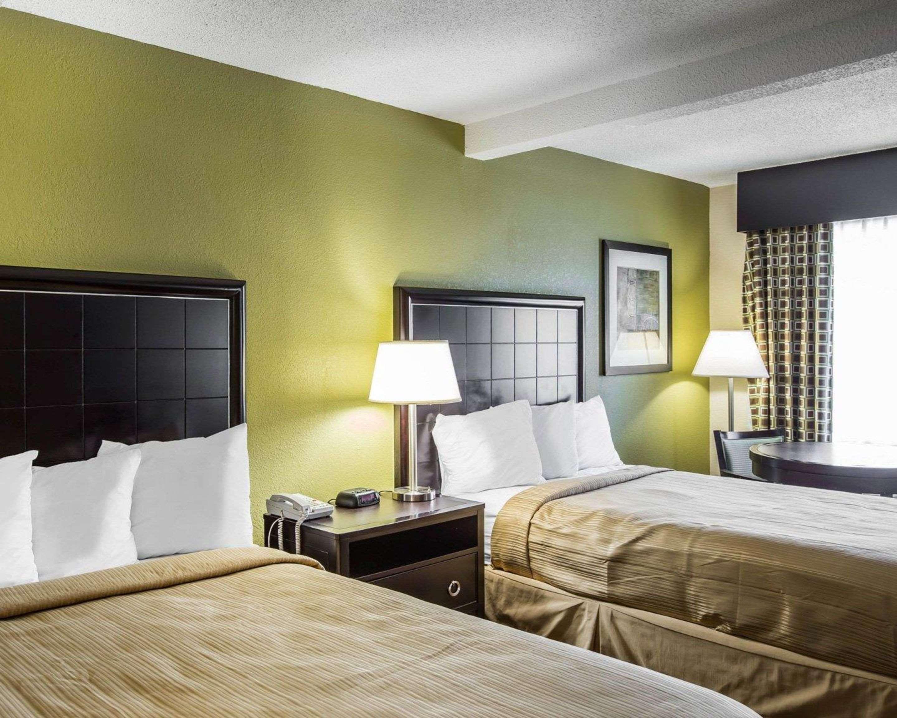 Quality Inn Greenwood Hwy 25 Екстер'єр фото