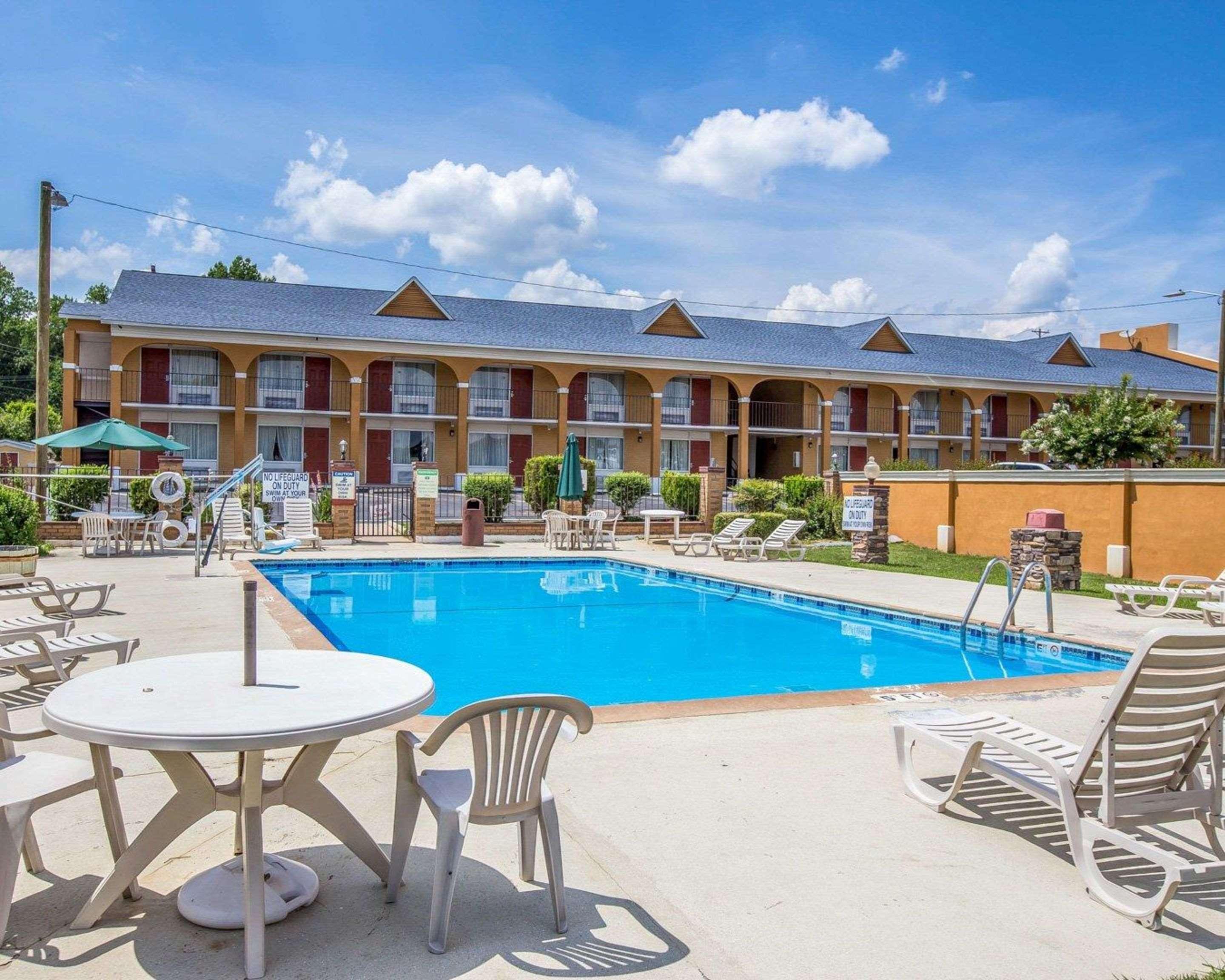 Quality Inn Greenwood Hwy 25 Екстер'єр фото
