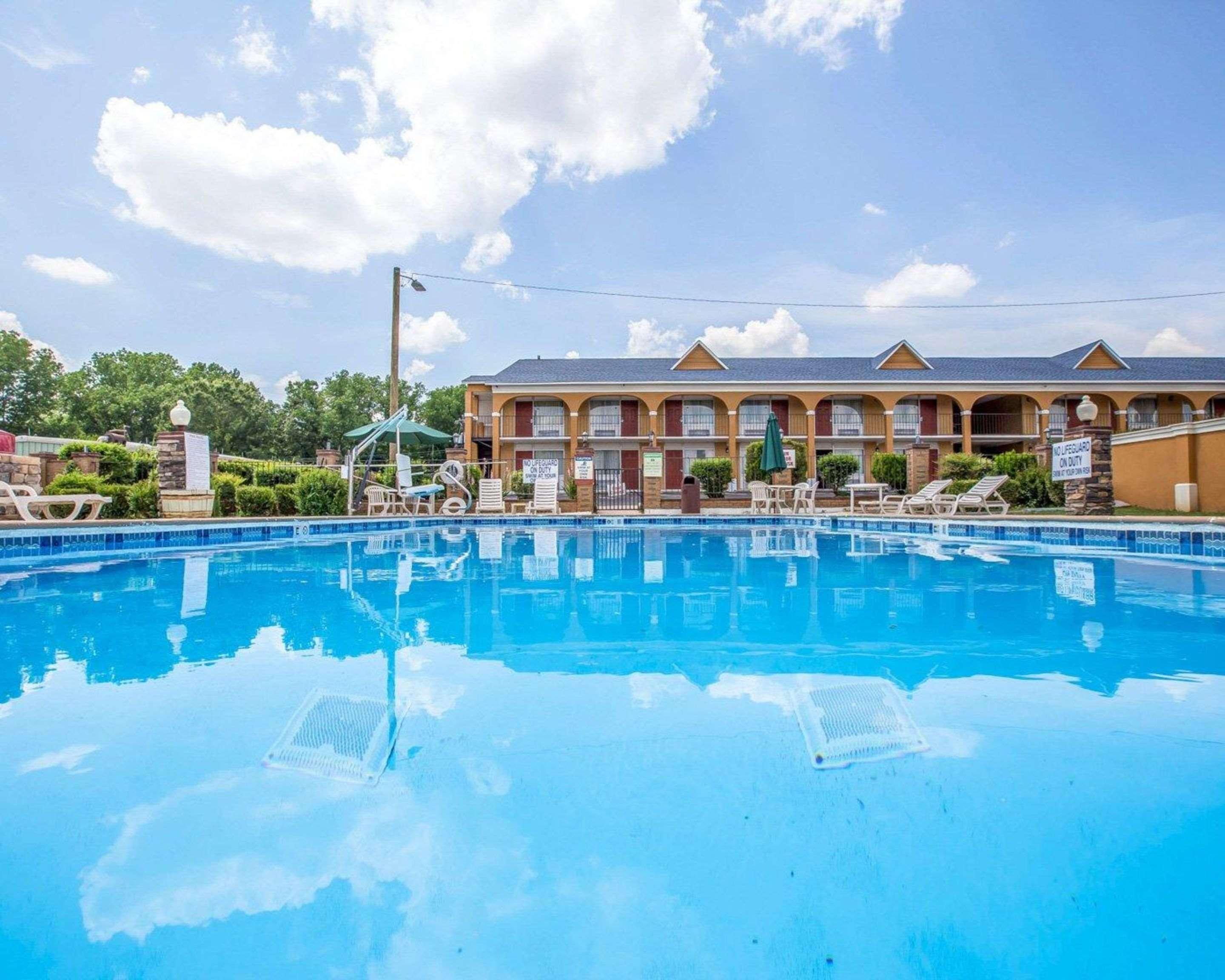 Quality Inn Greenwood Hwy 25 Екстер'єр фото