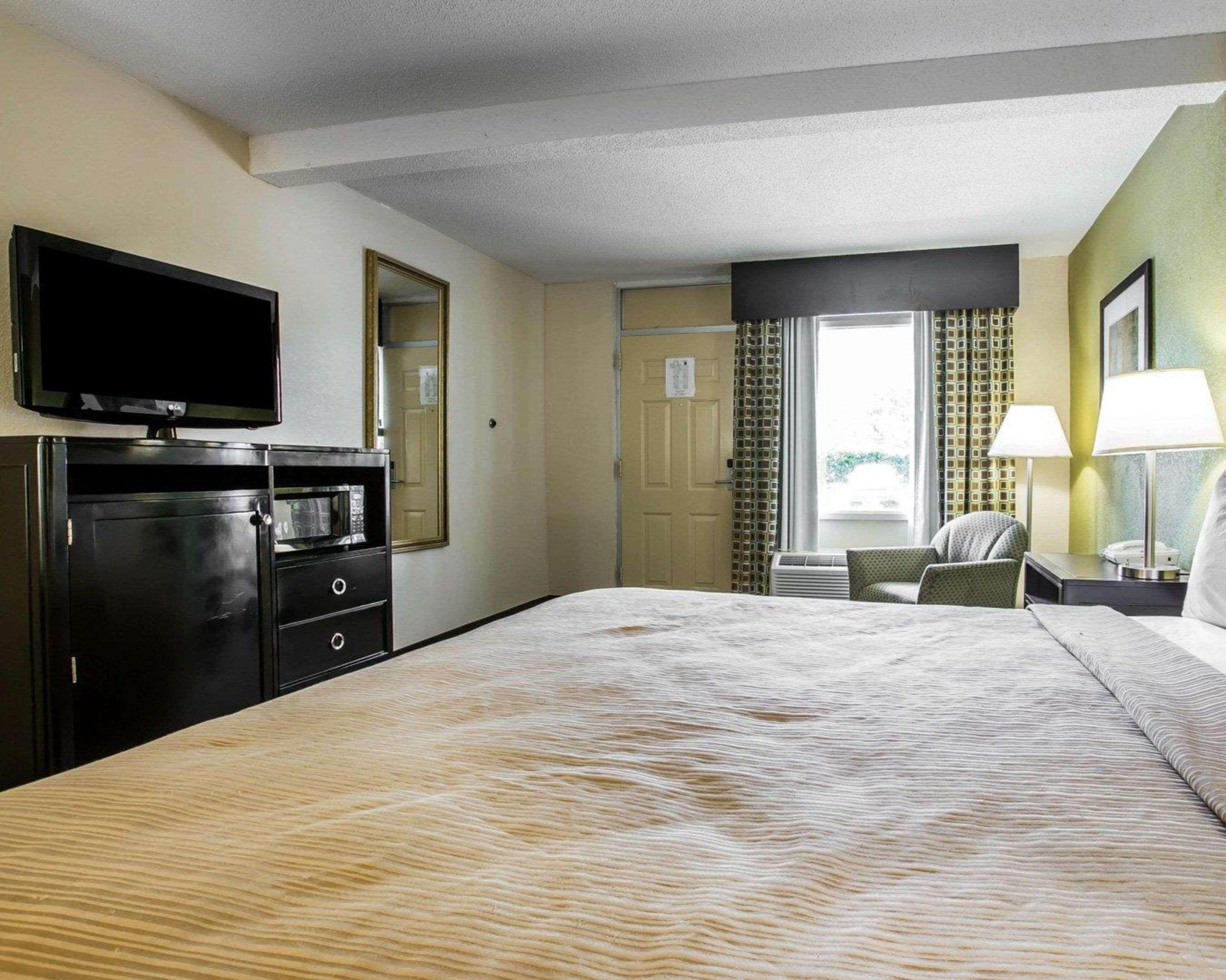 Quality Inn Greenwood Hwy 25 Екстер'єр фото